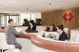 Dễ dàng chuyển tiền quốc tế, thân nhân vững kinh tế với giải pháp từ Techcombank