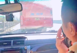 Không nhường đường cho xe ưu tiên, tài xế xe khách bị phạt 7 triệu đồng