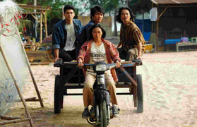 Người đứng sau ca khúc gây sốt trong phim điện ảnh Việt dẫn đầu phòng vé 