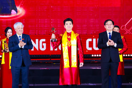 Doanh nhân Đỗ Quang Vinh được vinh danh trong TOP 10 Giải thưởng Sao Đỏ 2025