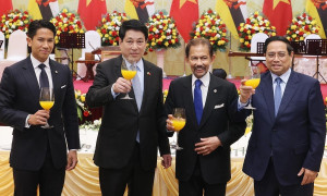 Chủ tịch nước Lương Cường chủ trì chiêu đãi cấp nhà nước Quốc vương Brunei