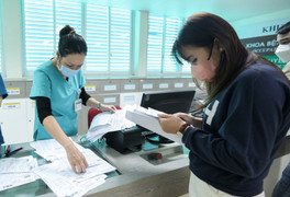 Bộ Y tế thông tin về lộ trình miễn viện phí toàn dân