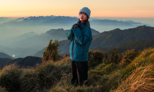 Biển mây bồng bềnh mùa cuối năm, Lùng Cúng thành điểm hẹn của dân trekking