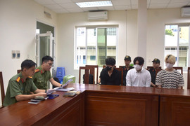 Bắt 3 người Hàn Quốc trong đường dây lừa đảo tình cảm qua mạng, bị truy nã đỏ