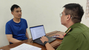 Bắt gã đàn ông mượn xe bạn gái đi cướp giật ở tiệm vàng