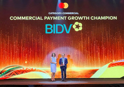 BIDV liên tiếp nhận Giải thưởng Quốc tế về Thẻ Doanh nghiệp