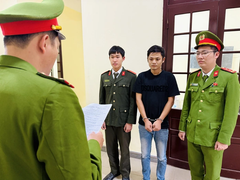 Bắt tài xế xe tải cán chết 2 người trên quốc lộ 1