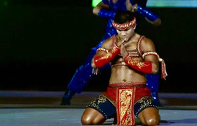 'Thánh Muay' múa võ trong lễ khai mạc SEA Games, ý nghĩa thâm sâu không ngờ