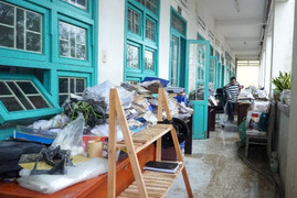 Bộ GD&ĐT chỉ đạo dọn dẹp trường lớp, cấp SGK miễn phí cho học sinh vùng lũ