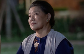 NSND Thanh Hoa nói gì trong lần đầu chạm ngõ điện ảnh ở tuổi 75?