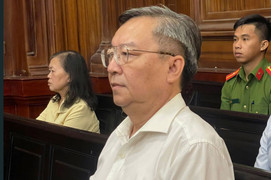 Cựu giám đốc Sở GDĐT TP.HCM Lê Hồng Sơn bị đề nghị 3 năm tù, cho hưởng án treo
