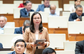 Miễn học phí nhưng phụ huynh vẫn phải 'gồng mình' vì chi phí tăng