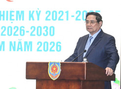 Thủ tướng: Đổi mới tư duy làm luật, nâng cao năng lực thực thi