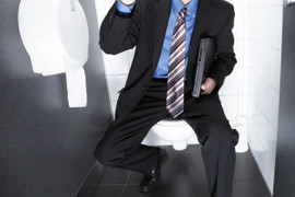 Nhân viên bị sa thải vì 'đi vệ sinh quá lâu trong giờ làm'