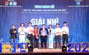 Sinh viên tạo ống nghe AI hỗ trợ theo dõi, phát hiện sớm bệnh hô hấp tại nhà