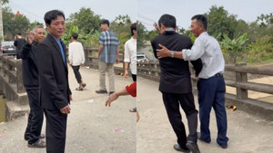 Clip cha không nỡ buông tay con gái về nhà chồng khiến dân mạng rưng rưng