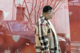 Tỷ phú 35 tuổi đăng tin tìm bạn đời, dân mạng nghi ngờ động cơ thật sự