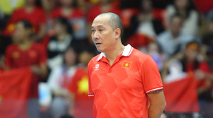 HLV tuyển bóng chuyền nữ Việt Nam: 'Đây là đất Thái Lan, nên tôi chịu'