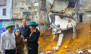 Quảng Trị phải kiểm điểm vì chưa khôi phục nhà ở cho 12 hộ dân bị sạt lở