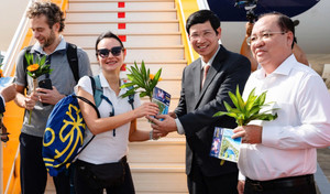 Lần đầu tiên du lịch Việt Nam đón 20 triệu lượt khách quốc tế trong một năm