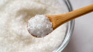 3 người không nên ăn mì chính kẻo ngon một bữa, bệnh cả đời