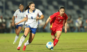 Trọng tài sai lầm khó tin, cướp trắng bàn thắng của đội tuyển nữ Việt Nam