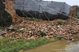 Tường Hoàng thành Huế bị lũ kéo sập: Lệnh sửa ngay trong 45 ngày