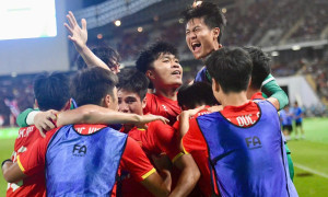 Thủ tướng chúc mừng U22 Việt Nam, tuyển nữ Futsal giành HCV SEA Games 33