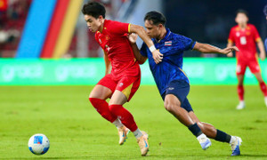 Trực tiếp bóng đá U22 Việt Nam 1-2 U22 Thái Lan: Đình Bắc thắp hy vọng