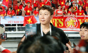 Không phải bàn cãi: HLV Kim Sang-sik là 'vua đấu cúp' Đông Nam Á