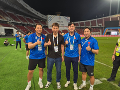 Trợ lý HLV Kim Sang-sik: 'Sức mạnh của bóng đá Việt Nam thật đáng kinh ngạc'