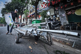 Người dân ven Hồ Gươm bắt đầu di dời, bàn giao mặt bằng xây quảng trường hơn 2ha