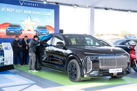 Dàn xe điện VinFast 'chiếm sóng' tại Triển lãm Vietnam Mobility Show 2025