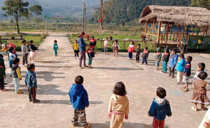 Học sinh xã biên giới được hỗ trợ 450.000 đồng, 8kg gạo mỗi tháng