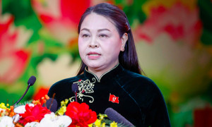 Biến thi đua thành hành động vì tương lai tươi sáng của dân tộc