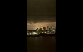 Nga tung đòn tấn công dữ dội, thủ đô Ukraine rung chuyển 