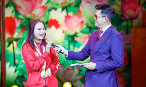 Nữ xạ thủ có trái tim nhỏ, nhưng niềm tin và lòng yêu nước không hề nhỏ