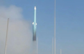 Hình ảnh đầu tiên Trung Quốc phóng tên lửa siêu vượt âm, phá huỷ mục tiêu bí ẩn