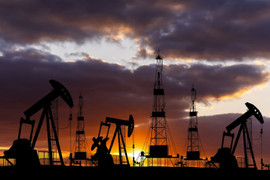 Giá xăng dầu hôm nay 30/12: Đảo chiều tăng