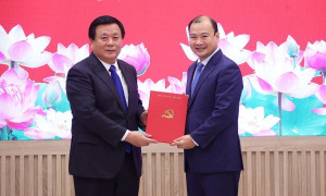 Ông Lê Hải Bình giữ chức Phó Giám đốc Học viện Chính trị quốc gia Hồ Chí Minh