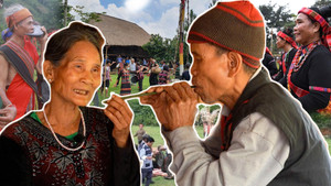 Vợ chồng già Vân Kiều và hành trình giữ 'thanh âm đại ngàn' Quảng Trị