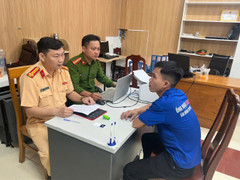 Tài xế xe tải cầm hung khí đe dọa tài xế xe buýt ở Đà Nẵng