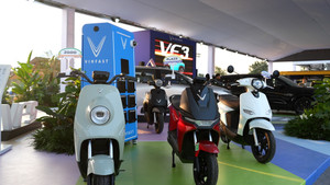 Thị trường xe điện tăng tốc, bài toán 'sạc ở đâu' ngày càng cấp thiết