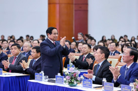 Thủ tướng: Mục tiêu tăng trưởng 2 con số năm 2026 là ‘ngọn núi cao’ cần chinh phục