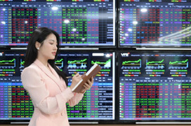 VN-Index đạt kỷ lục mới