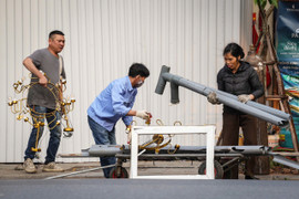 Loạt nhà ven Hồ Gươm di dời, người gom phế liệu kiếm tiền triệu mỗi ngày