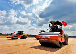 'Vượt nắng, thắng mưa' trên công trường dự án hơn 3.200 tỷ đồng tại Gia Lai