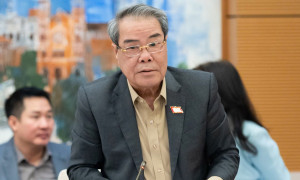 Tiền lương của công chức chưa bảo đảm được đời sống do giá cả ngày càng tăng