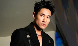 Diễn viên Kiều Minh Tuấn khóc nấc khi nhớ về người cha quá cố