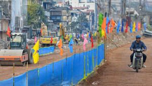 Cận cảnh tuyến đường 'đắt nhất hành tinh' sau khi thông tuyến kỹ thuật